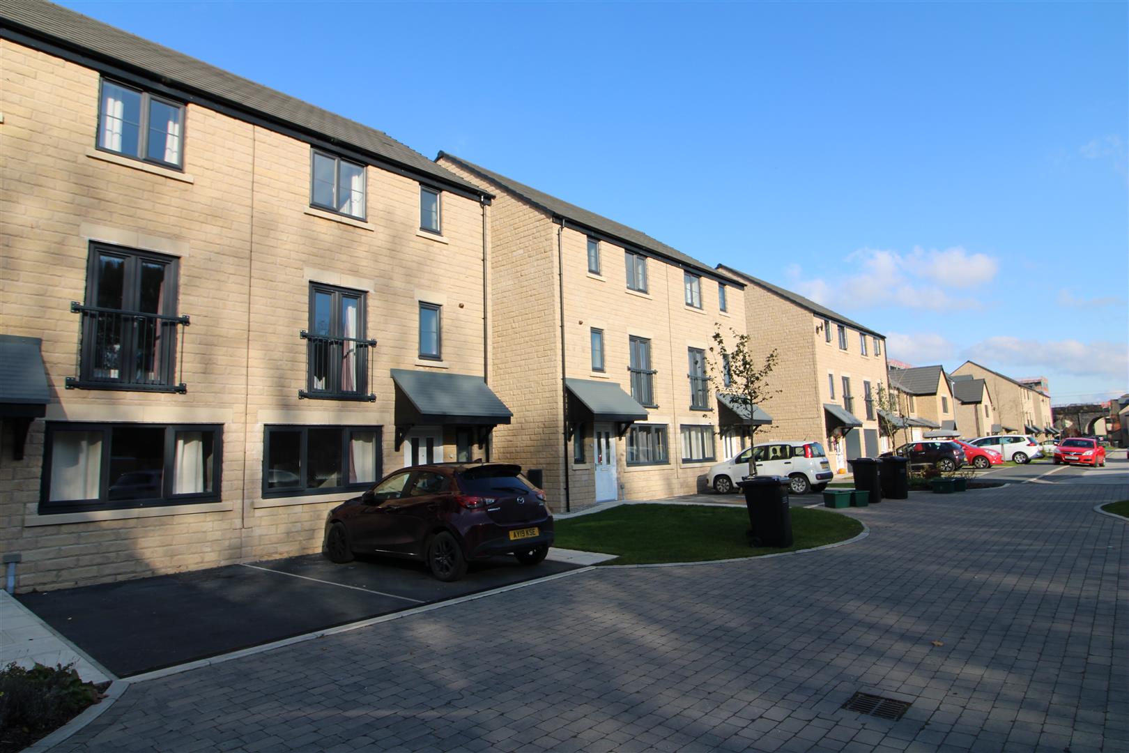 22 Booth Gardens, Lancaster, LA1 5WE